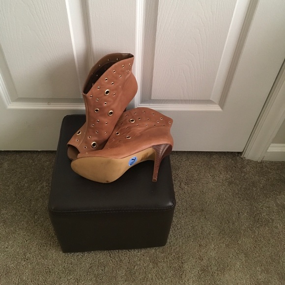 Booties - Picture 3 of 3